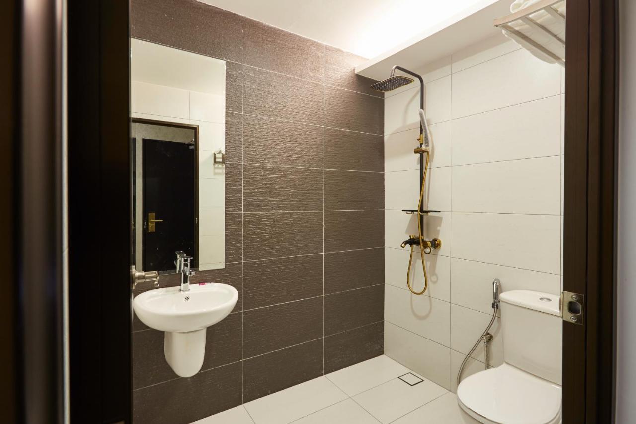 Dream Luxury Hotel Muar Εξωτερικό φωτογραφία