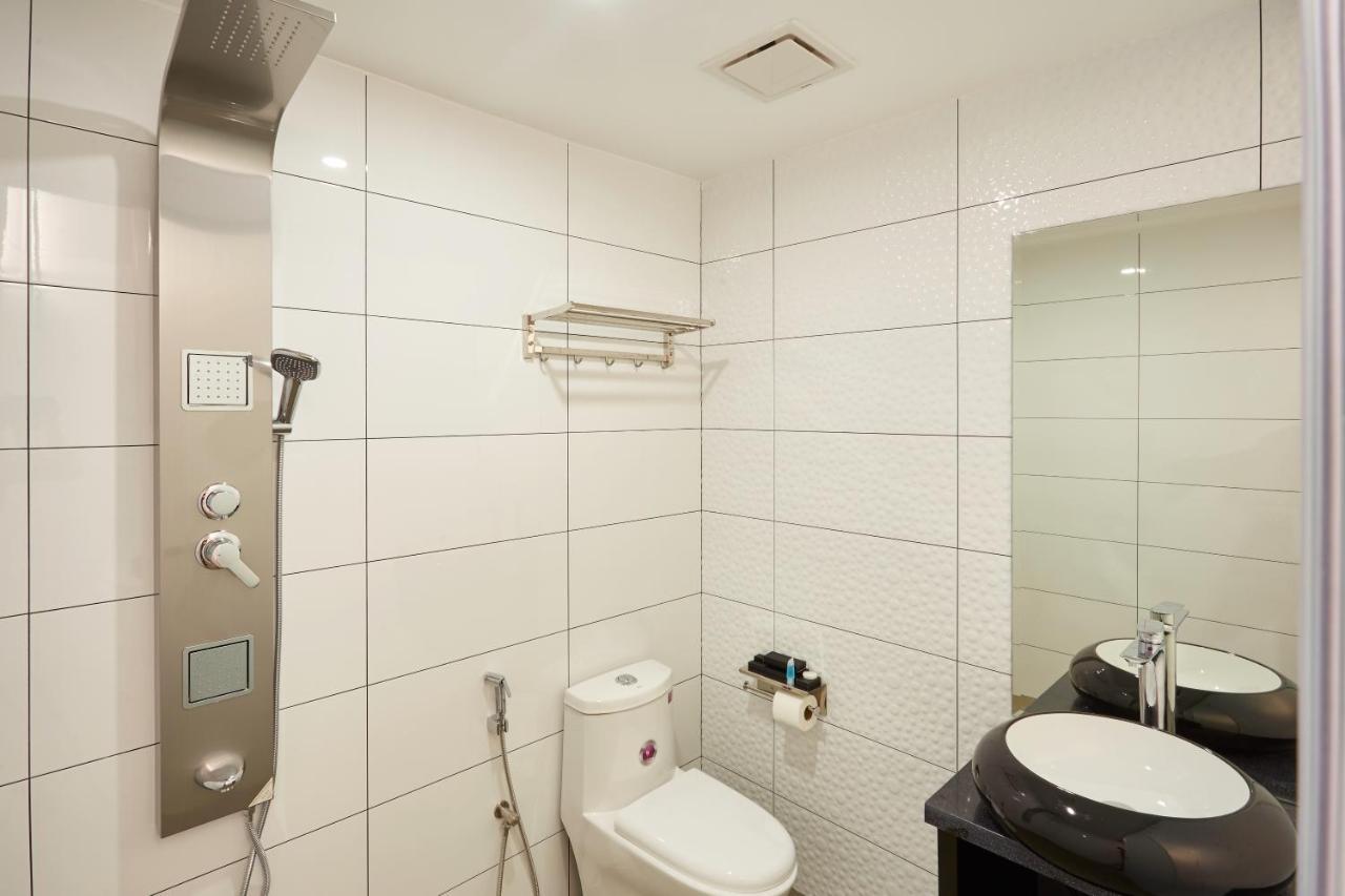 Dream Luxury Hotel Muar Εξωτερικό φωτογραφία