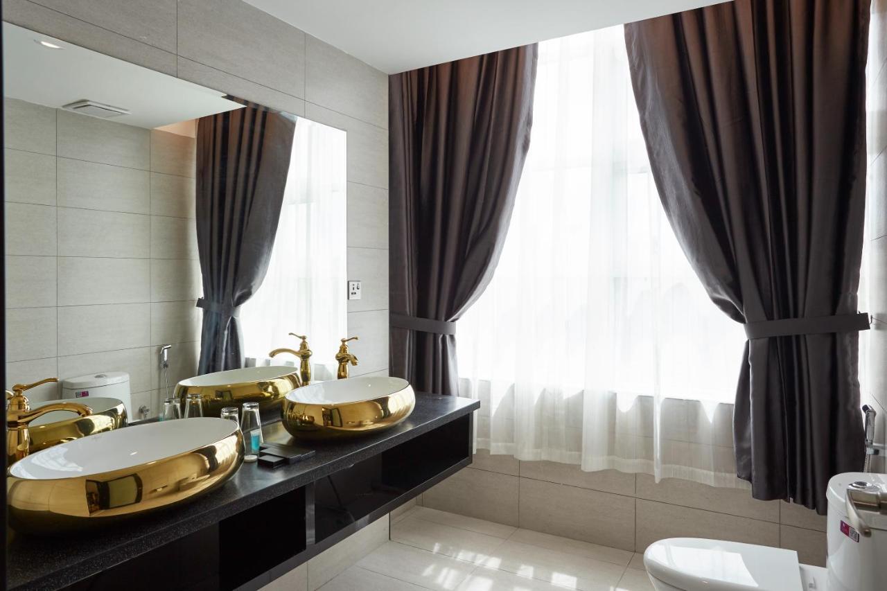 Dream Luxury Hotel Muar Εξωτερικό φωτογραφία