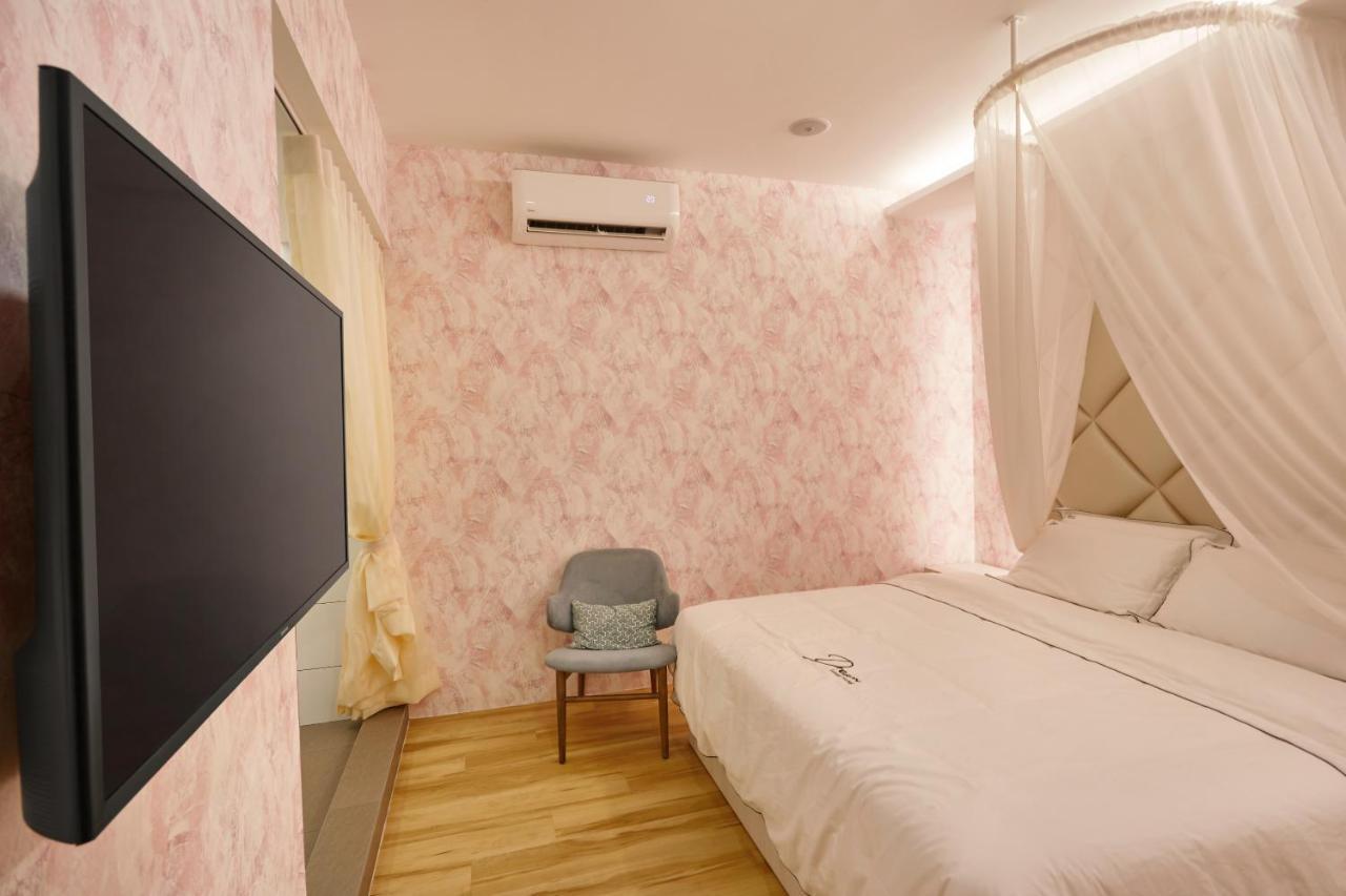 Dream Luxury Hotel Muar Εξωτερικό φωτογραφία
